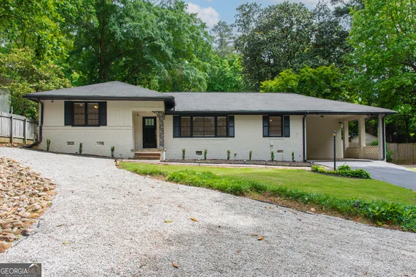 $4,300 | 4090 Land O Lakes Drive Northeast, Atlanta, GA 30342