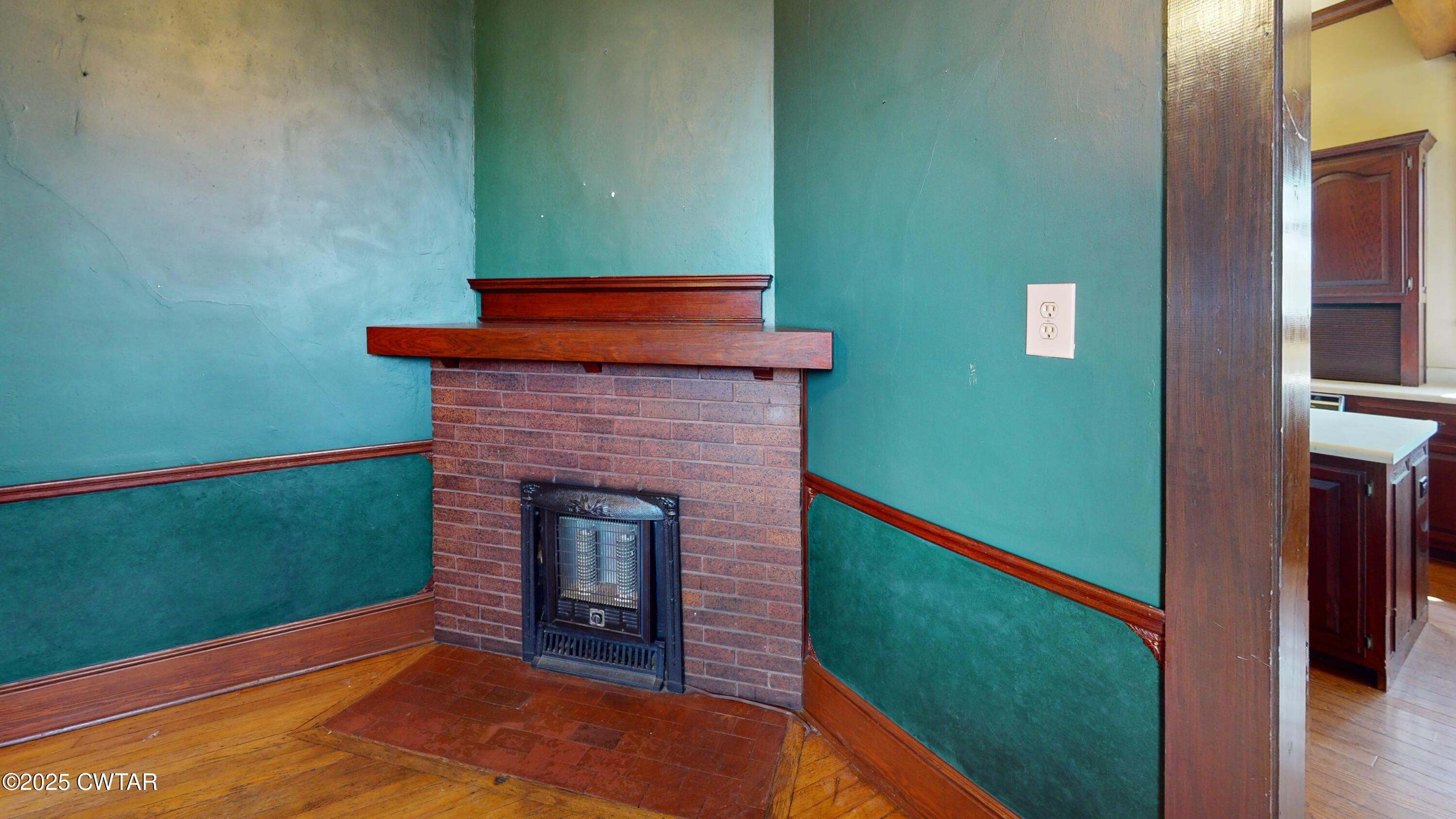 154 South Main Street Ripley, TN 38063 - Photo 16 of 40 a backyard of a house with seating space