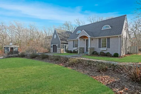 $1,595,000 | 26 Sea Glen Road, Oak Bluffs, MA 02557