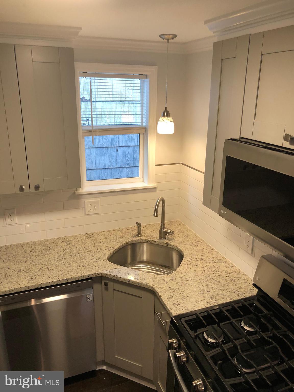 10 East Hancock Street Riverside, NJ 08075 - Photo 14 of 42