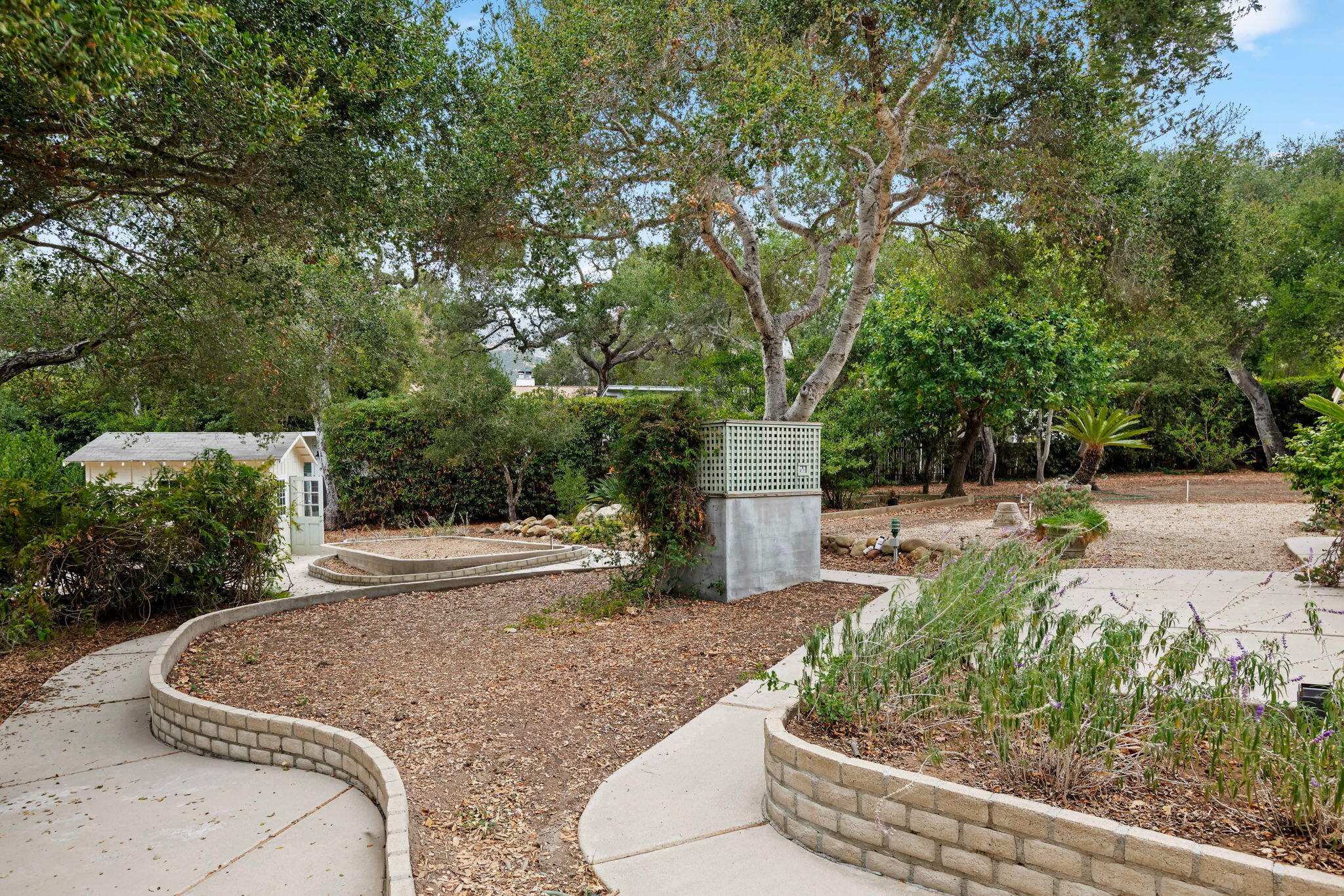 1588 East Valley Road Montecito, CA 93108 - Photo 20 of 23 20-Back Yard