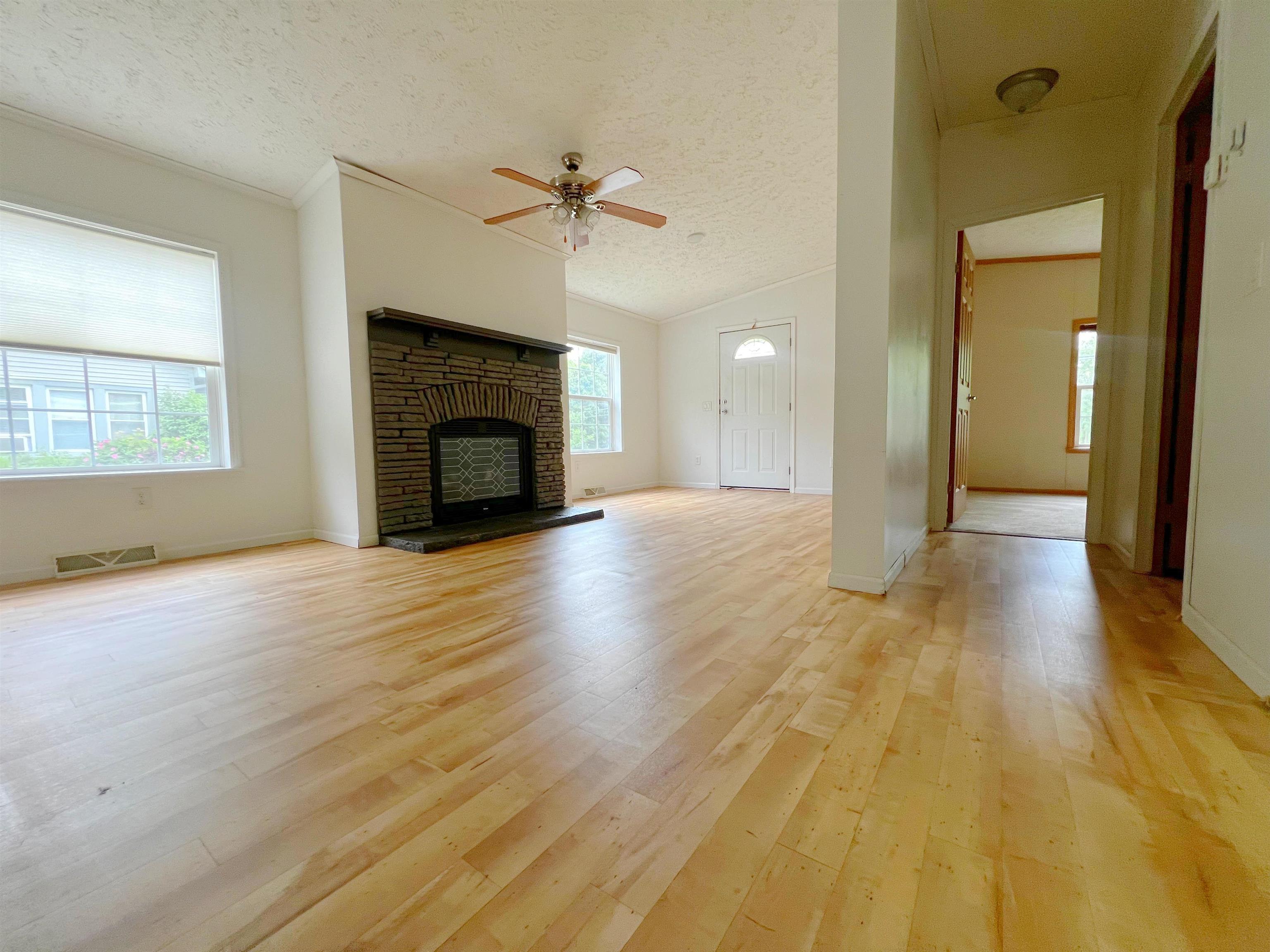 93 Jackson Avenue Rutland, VT 05701 - Photo 10 of 15