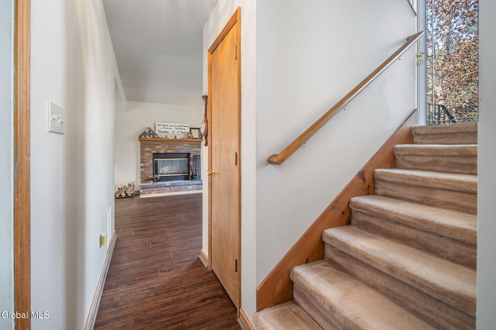 4040 River Road Niskayuna, NY 12309 - Photo 22 of 44 22-4040RiverRd_027