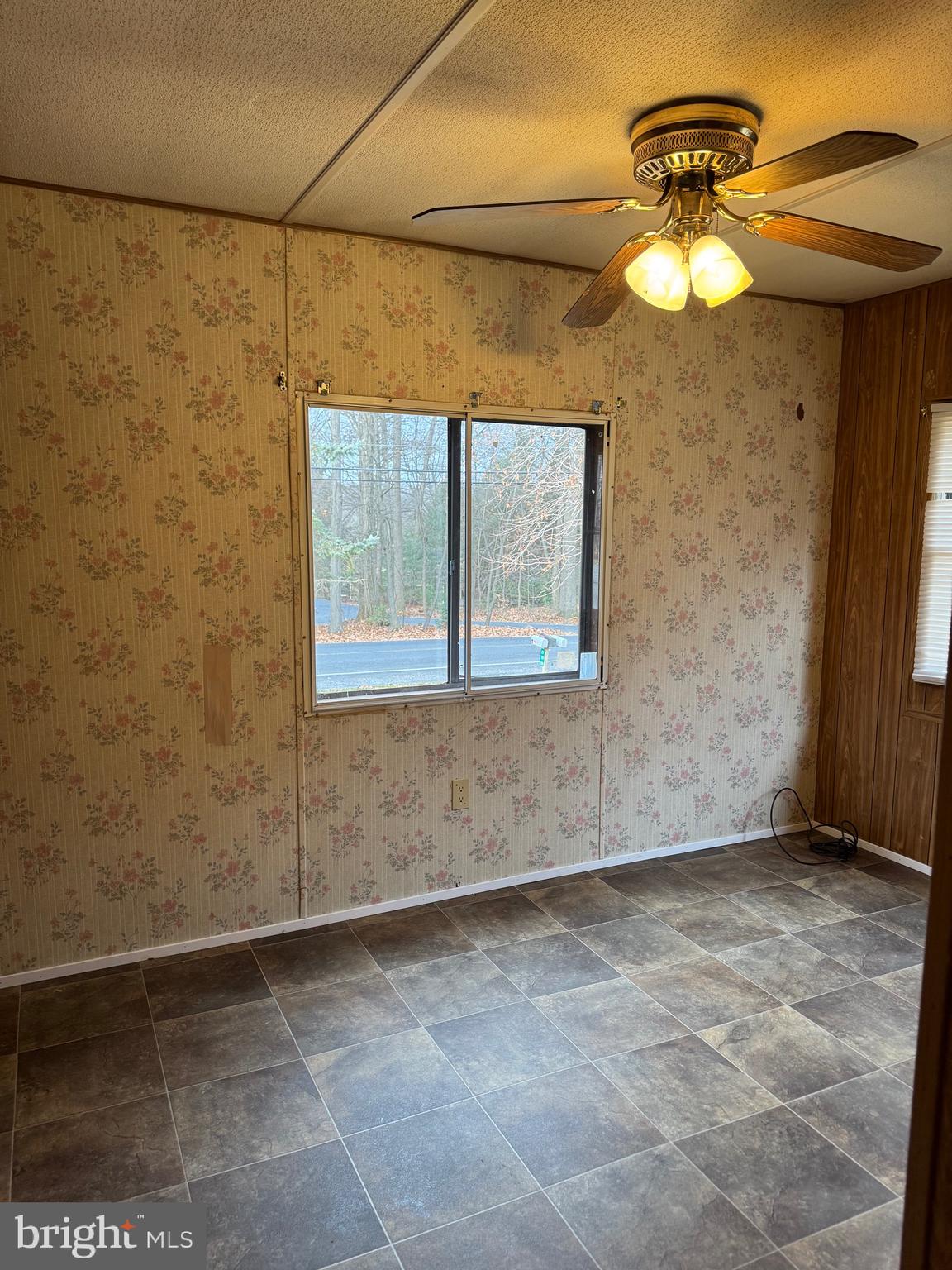 25 Hopkins Mill Road, Unit 23 New Providence, PA 17560 - Photo 11 of 13 a view of a room that has a window
