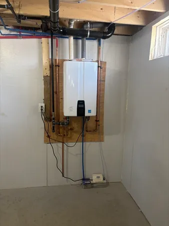 $498,000 | 106 Almira Road, Springfield, MA 01119