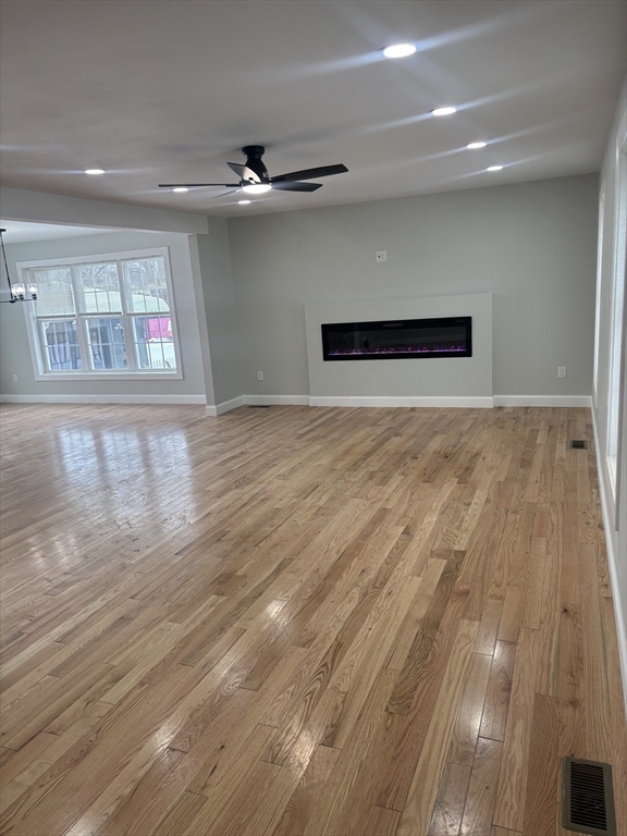 106 Almira Road Springfield, MA 01119 - Photo 4 of 32