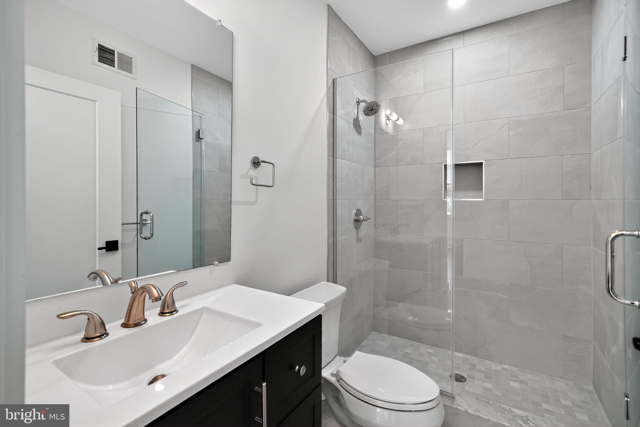 6522 Magnolia Street Philadelphia, PA 19119 - Photo 34 of 47