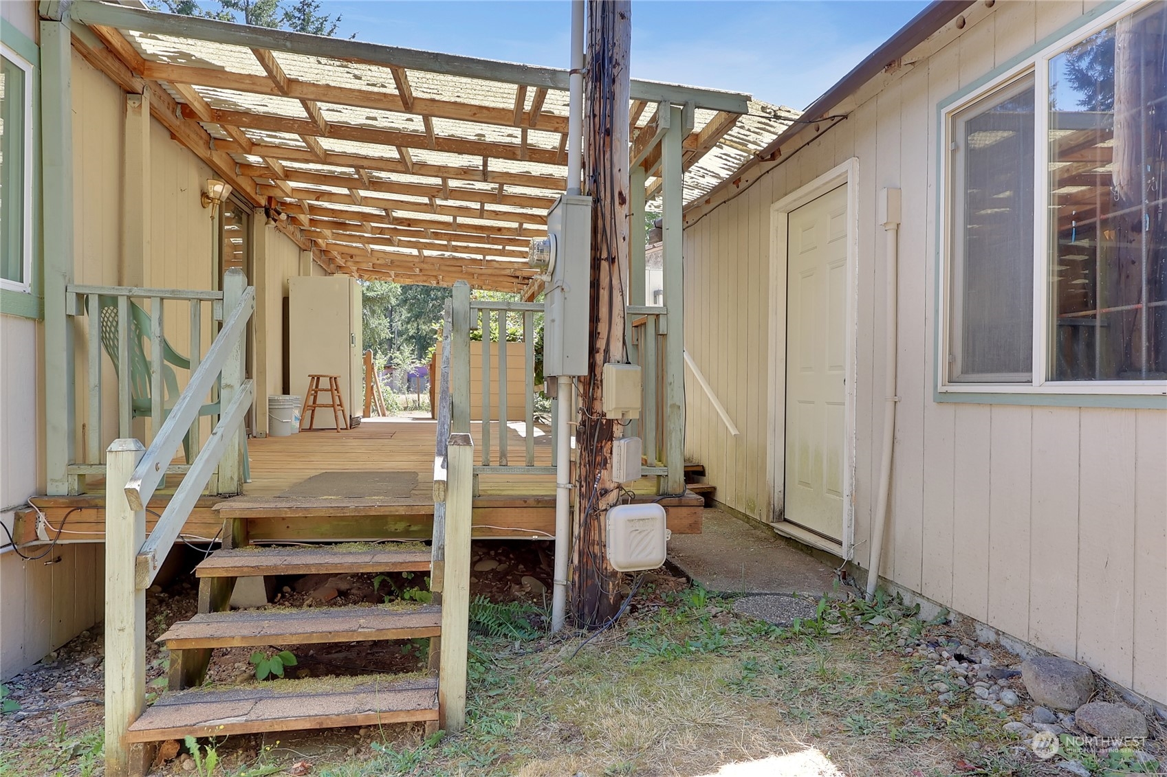 5334 254th Street East Graham, WA 98338 - Photo 19 of 33 a view of outdoor space and porch