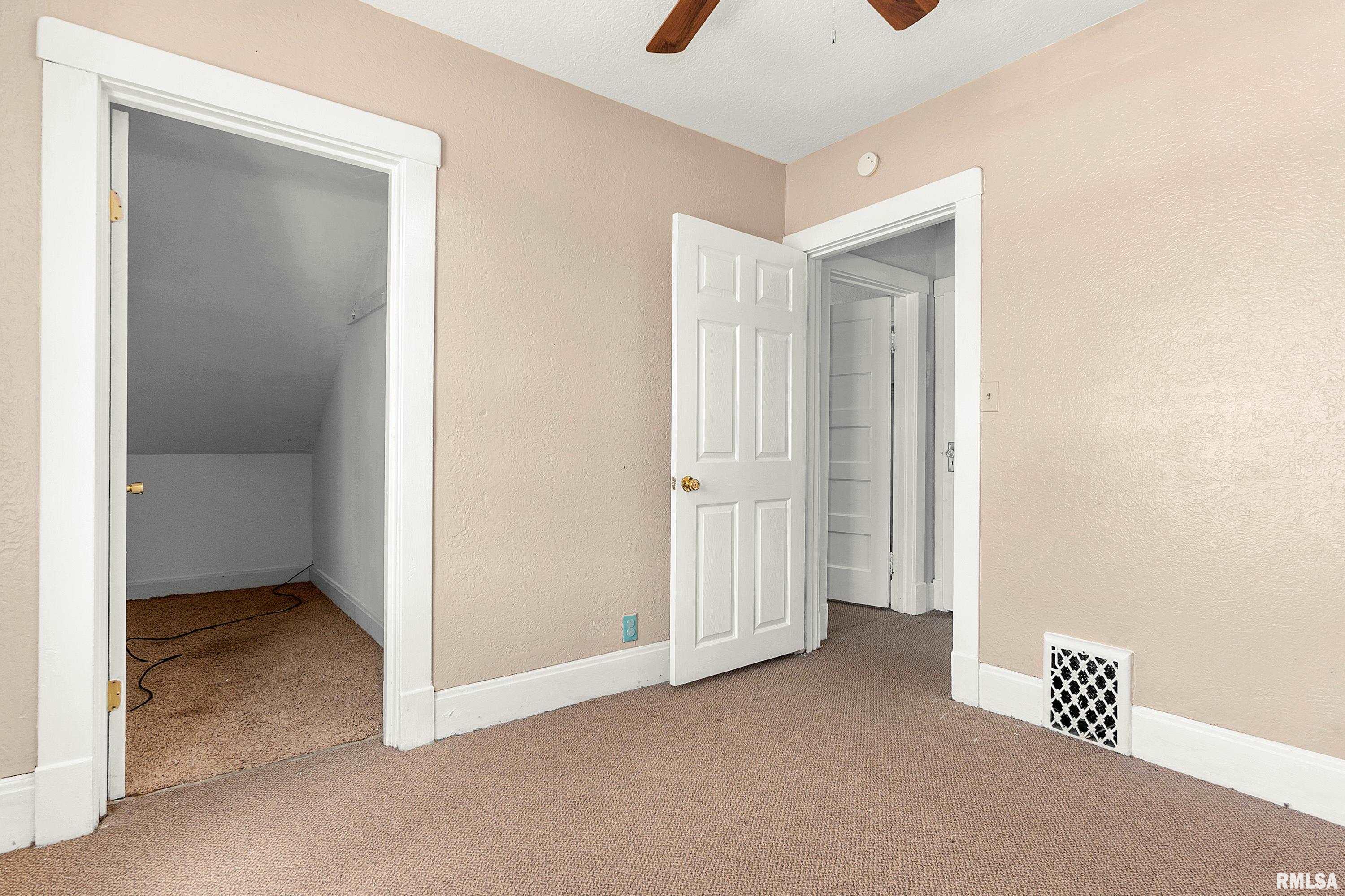 2638 North Prospect Road Peoria, IL 61603 - Photo 23 of 31 Gallery Image 23