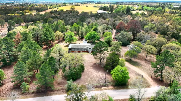 $495,000 | 159 Farris Lane, Smithville, TX 78957