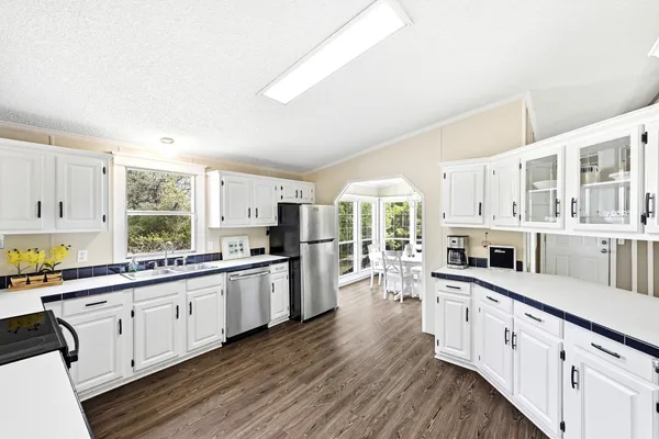 $495,000 | 159 Farris Lane, Smithville, TX 78957