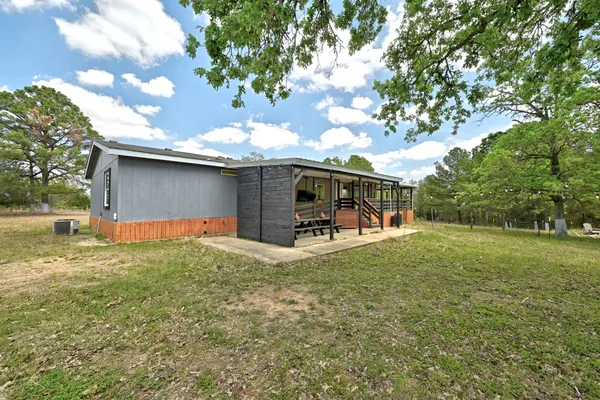 $495,000 | 159 Farris Lane, Smithville, TX 78957