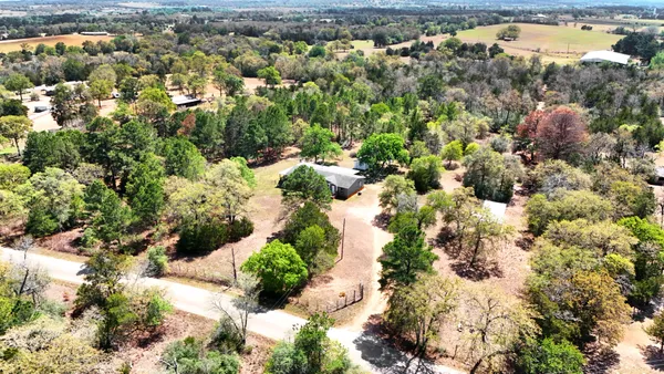 $495,000 | 159 Farris Lane, Smithville, TX 78957