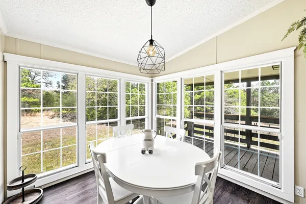 $495,000 | 159 Farris Lane, Smithville, TX 78957