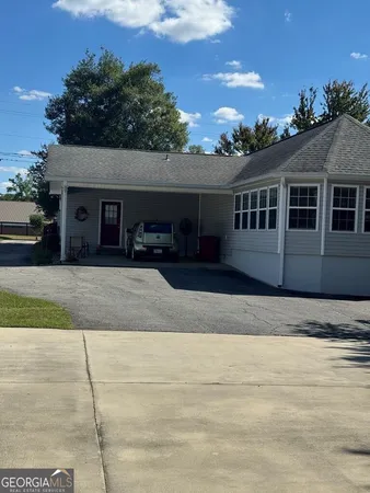 $339,900 | 2214 Love Avenue, Tifton, GA 31794