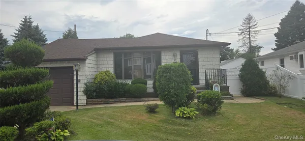 $750,000 | 29 Scherer Street, Bethpage, NY 11714