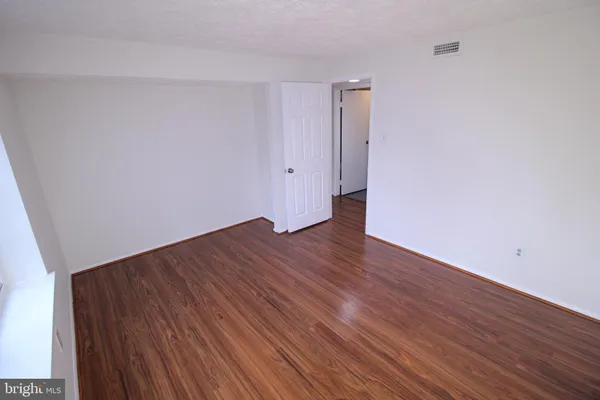$230,000 | 8380 Brockham Drive, Alexandria, VA 22309