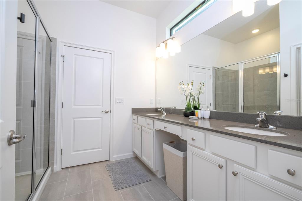 10018 Voyager Way Orlando, FL 32821 - Photo 13 of 100