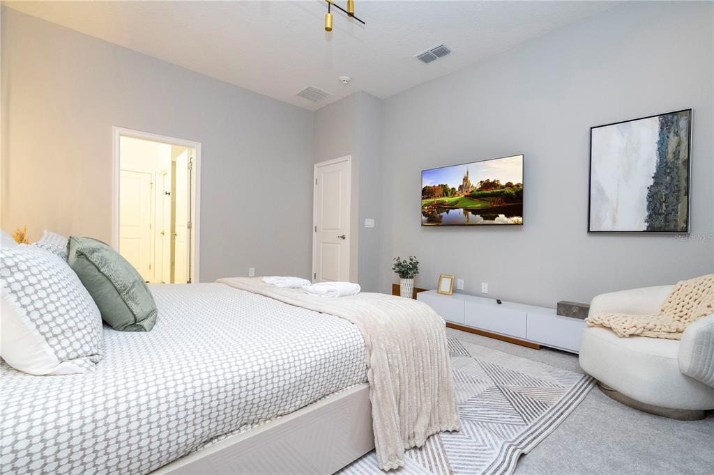 10018 Voyager Way Orlando, FL 32821 - Photo 10 of 100