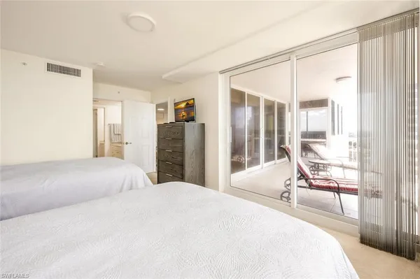 $20,000 | 6849 Grenadier Boulevard, Unit 1704, Naples, FL 34108