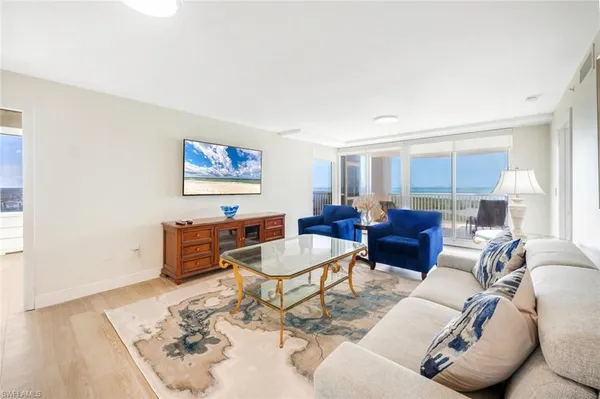 $20,000 | 6849 Grenadier Boulevard, Unit 1704, Naples, FL 34108