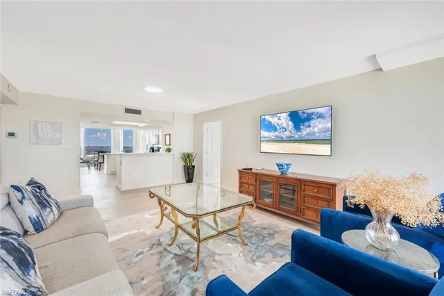 $18,000 | 6849 Grenadier Boulevard, Unit 1704, Naples, FL 34108