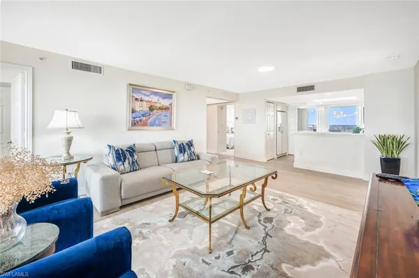 $20,000 | 6849 Grenadier Boulevard, Unit 1704, Naples, FL 34108