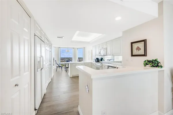 $20,000 | 6849 Grenadier Boulevard, Unit 1704, Naples, FL 34108