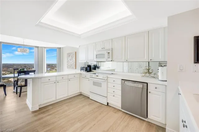 $18,000 | 6849 Grenadier Boulevard, Unit 1704, Naples, FL 34108