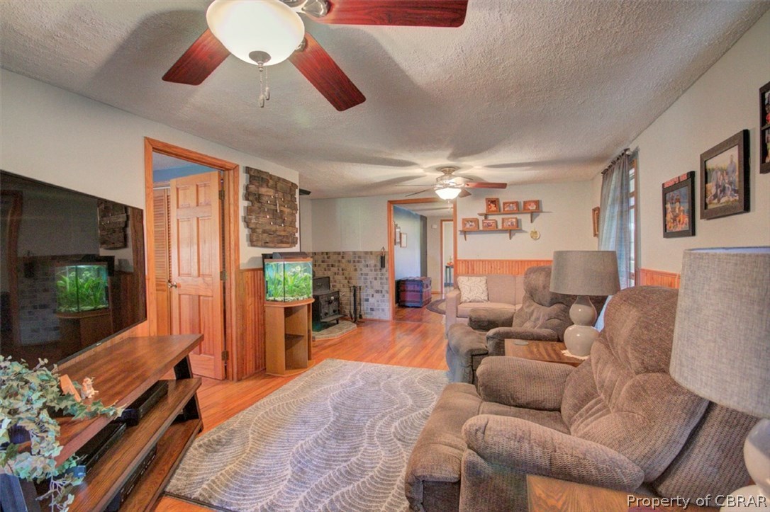 2539 Clancie Road Shacklefords, VA 23156 - Photo 5 of 27