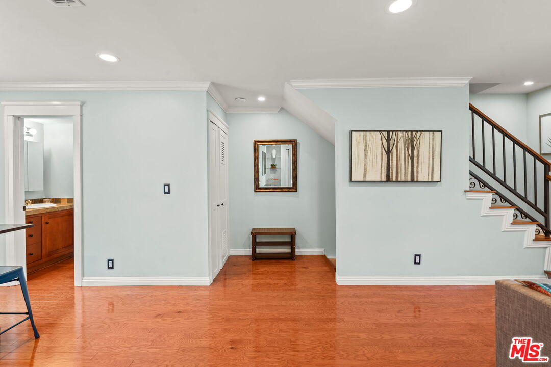 409 Adena Street, Unit 1 Pasadena, CA 91104 - Photo 12 of 26