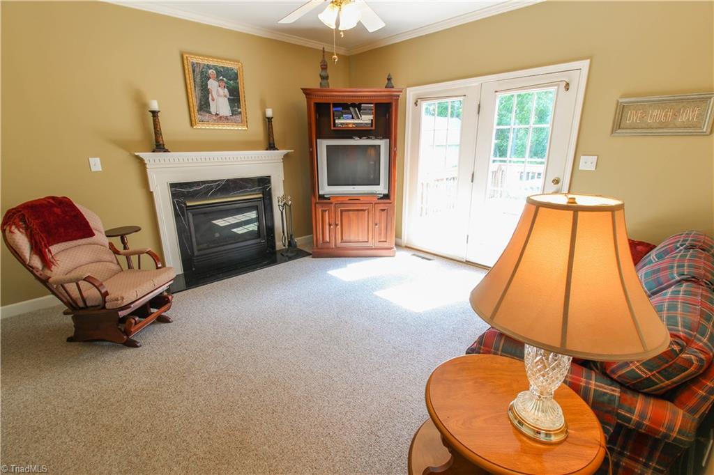 229 Ridge Drive Lexington, NC 27295 - Photo 9 of 29 Gallery Image 9
