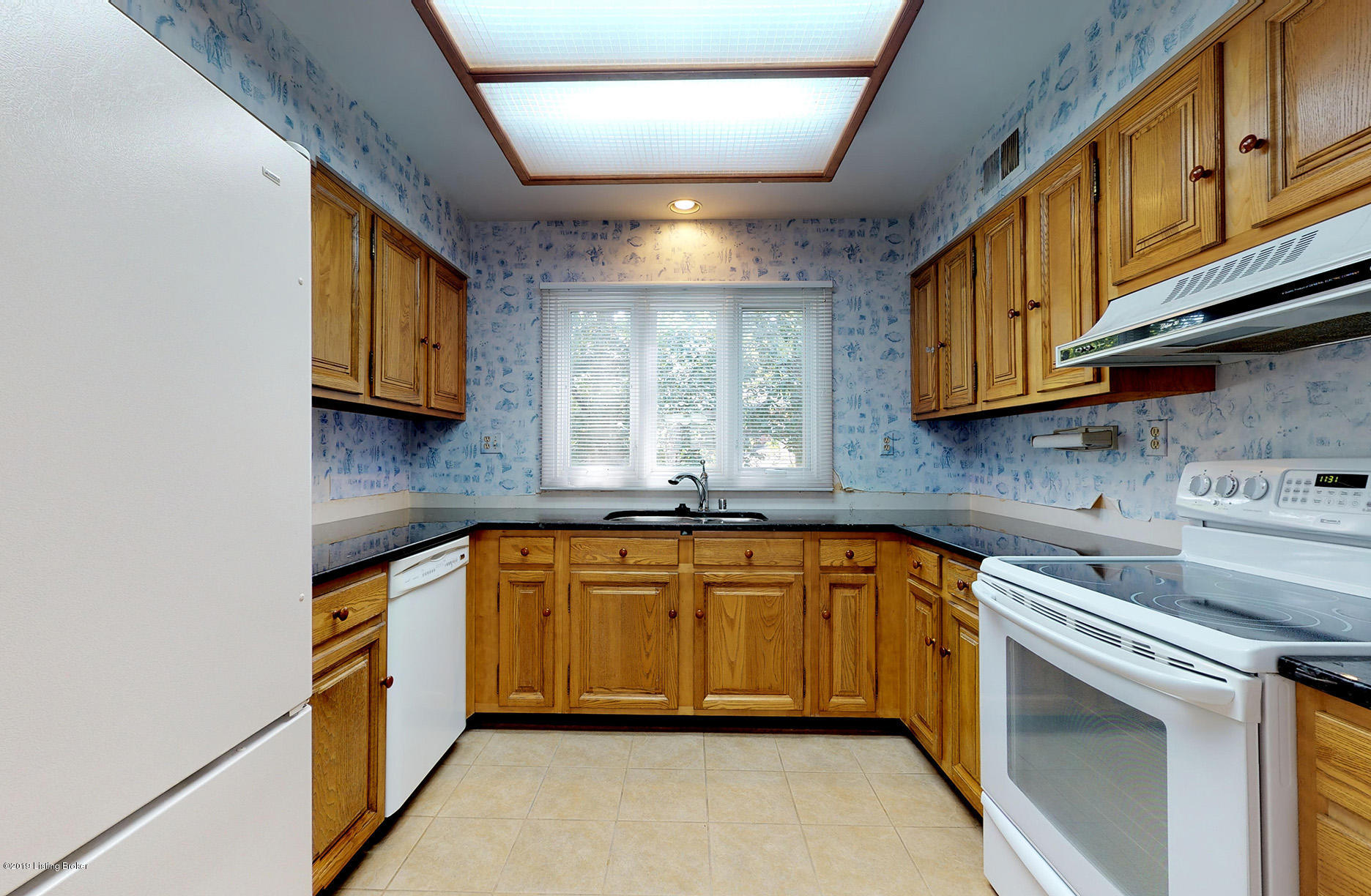 6901 Timber Ridge Court Prospect, KY 40059 - Photo 21 of 52 Granite Counter Top, Ceramic Tile Flooring