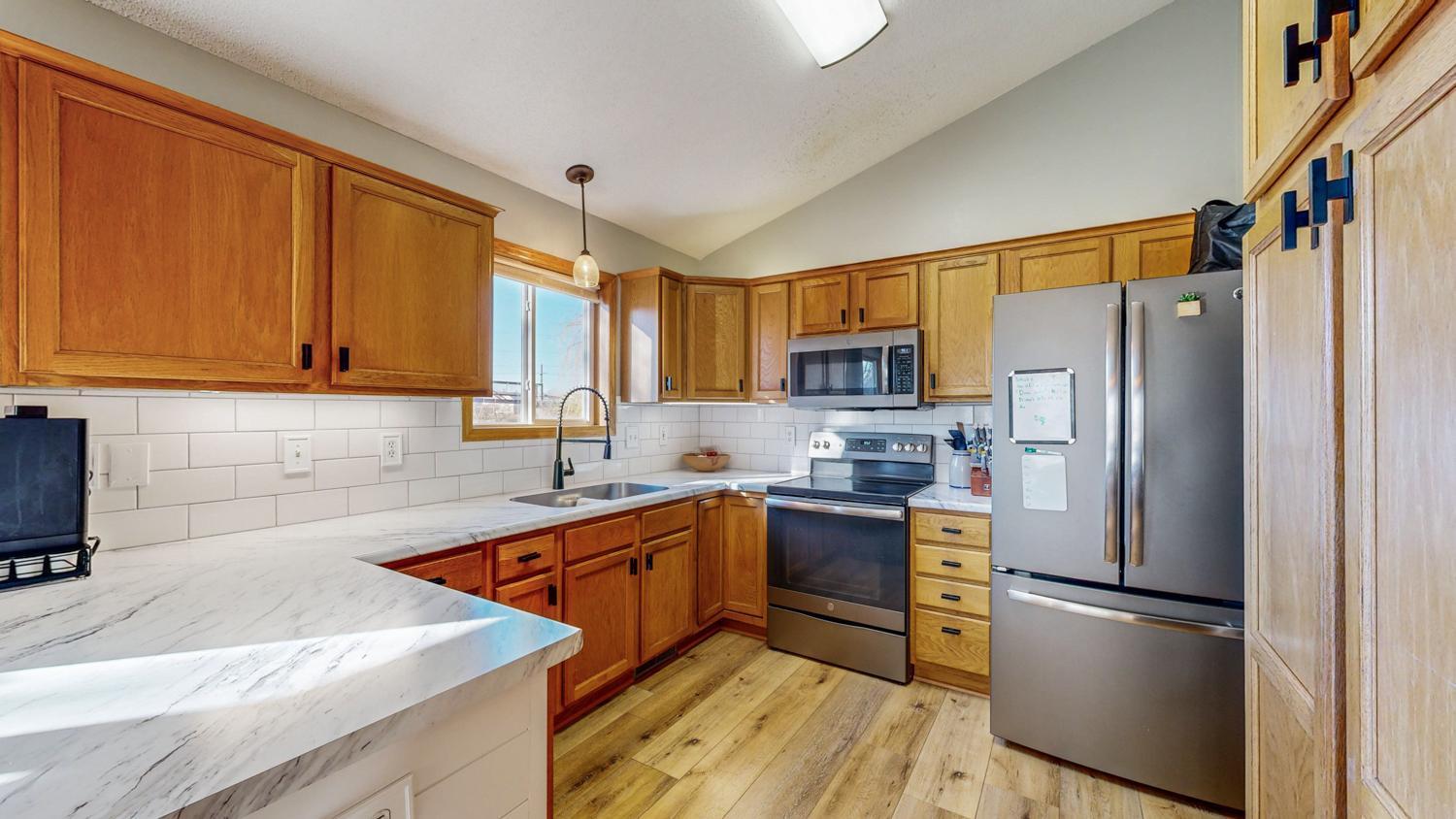 4906 57th Street Northwest Rochester, MN 55901 - Photo 20 of 33