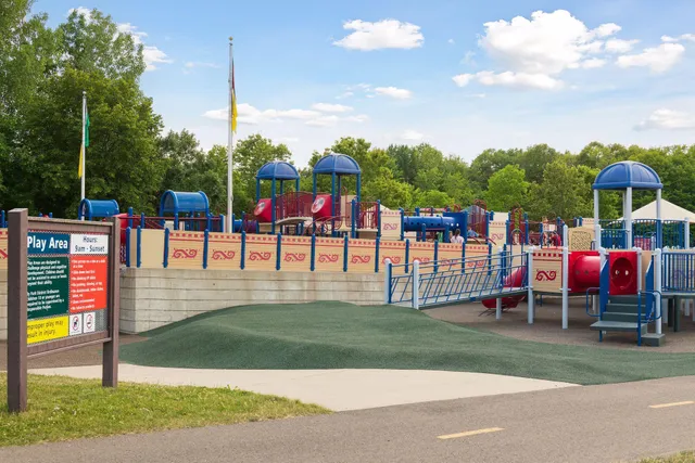 $3,895,000 | 3758 Woodland Cove Parkway, Minnetrista, MN 55331