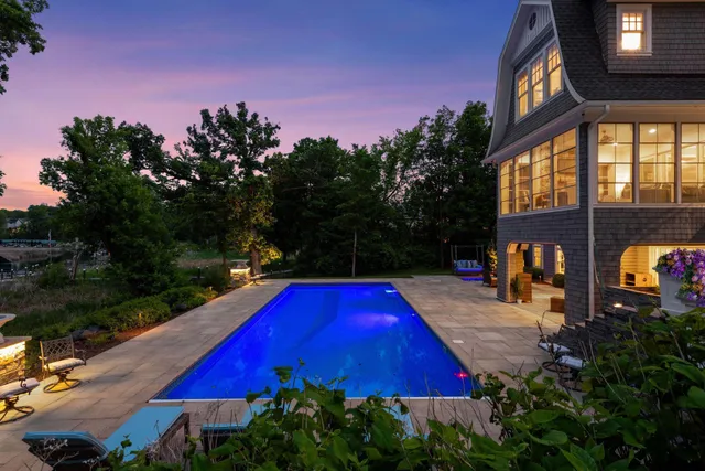 $3,895,000 | 3758 Woodland Cove Parkway, Minnetrista, MN 55331