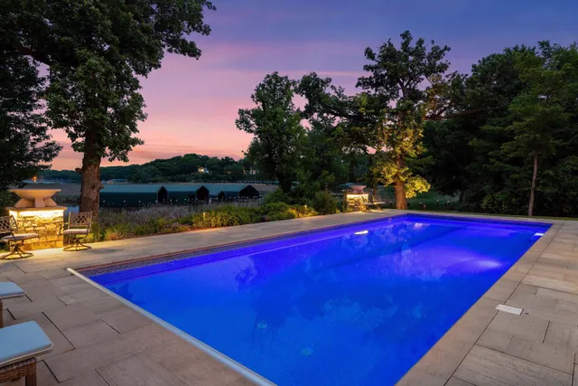 $3,895,000 | 3758 Woodland Cove Parkway, Minnetrista, MN 55331