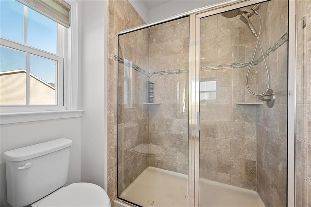 131 Cole Drive McKees Rocks, PA 15136 - Photo 22 of 42 a bathroom with a shower and toilet