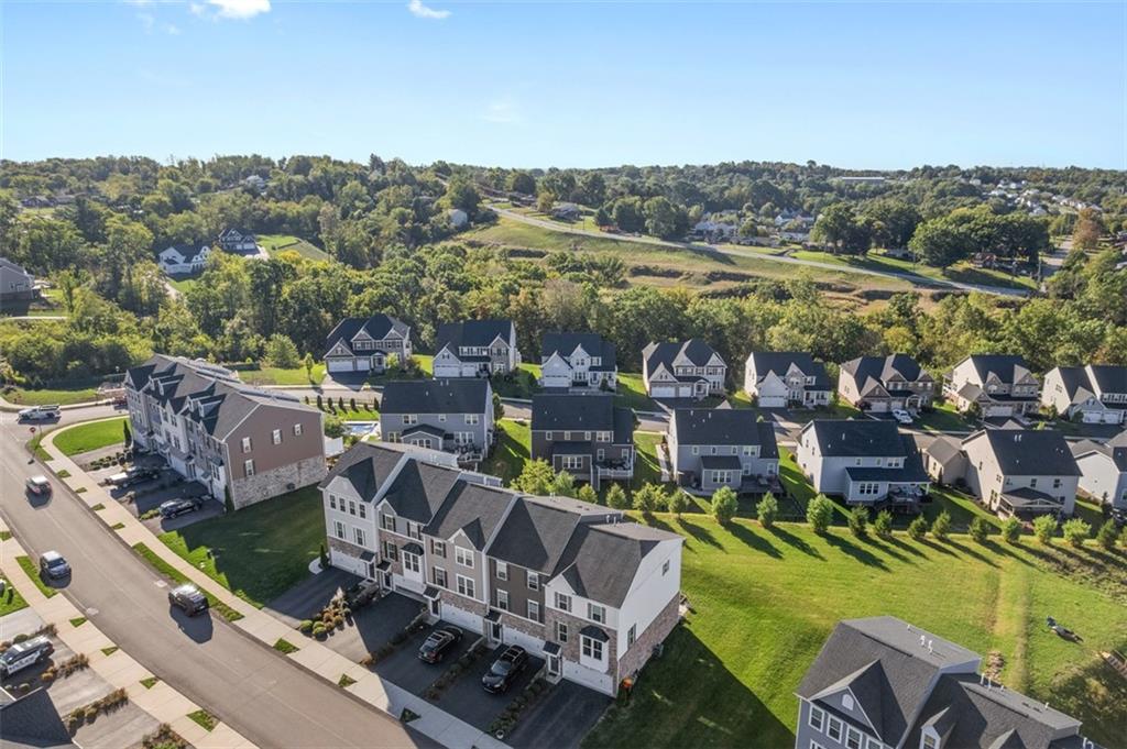 131 Cole Drive McKees Rocks, PA 15136 - Photo 39 of 42 a view of a city