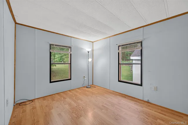 $129,900 | 74 Pine Drive, Bloomingburg, NY 12721