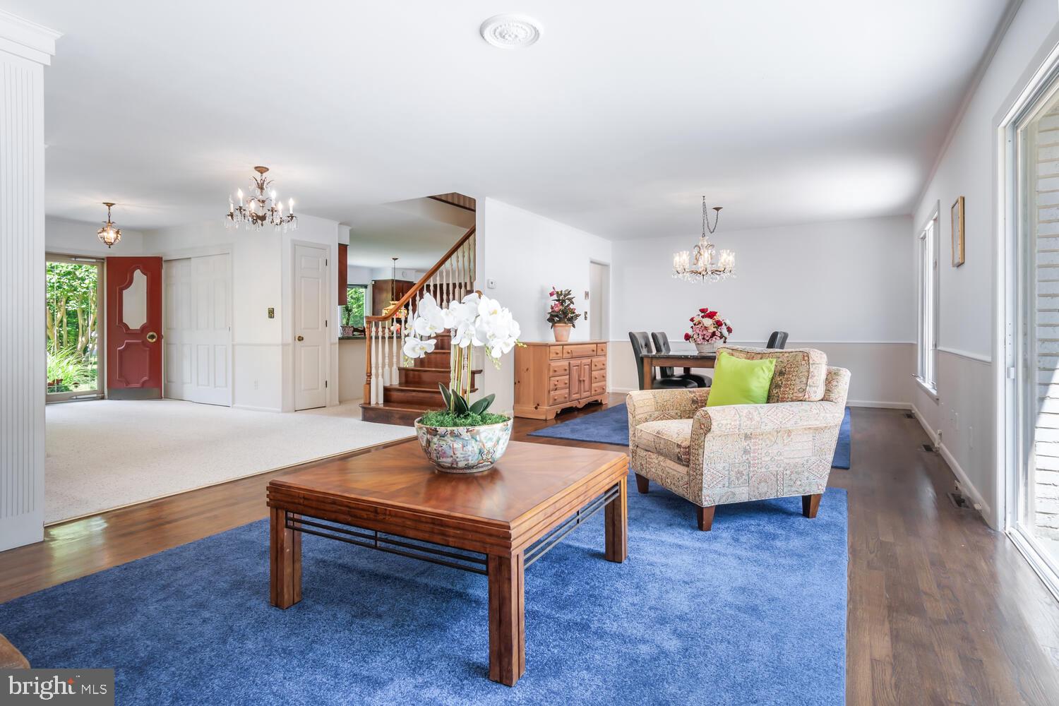 5533 Whitehall Road Cambridge, MD 21613 - Photo 13 of 38 Formal living room