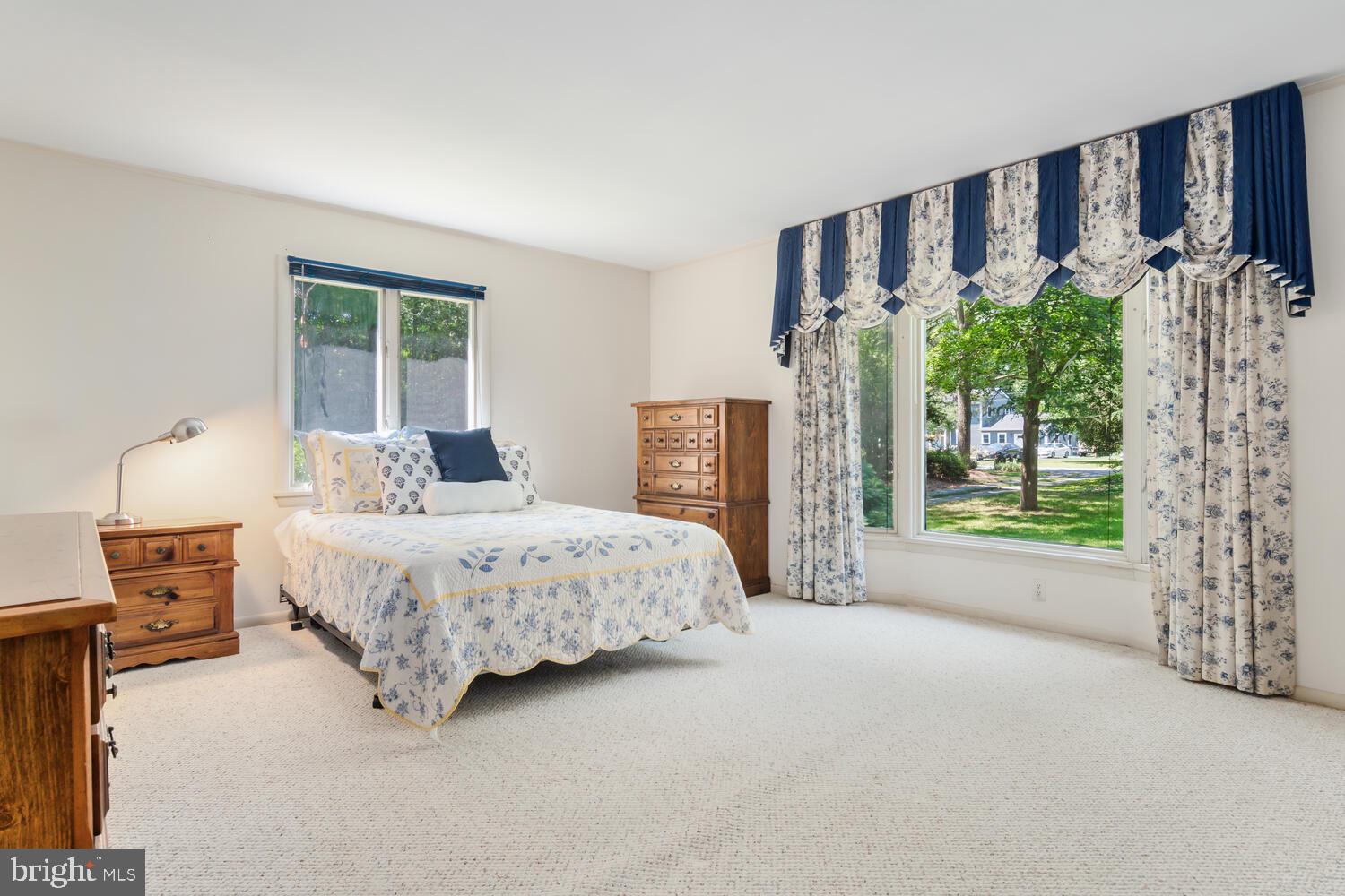 5533 Whitehall Road Cambridge, MD 21613 - Photo 22 of 38 1st floor ensuite primary