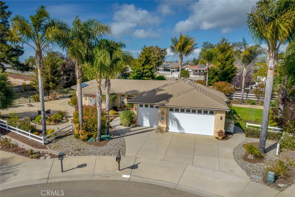 950 Gold Crest Drive Nipomo, CA 93444 - Photo 1 of 60
