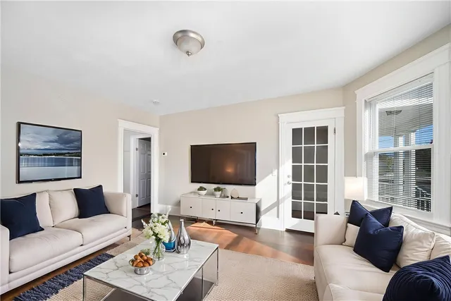 $599,900 | 4 South Carpenter Street, East Providence, RI 02914