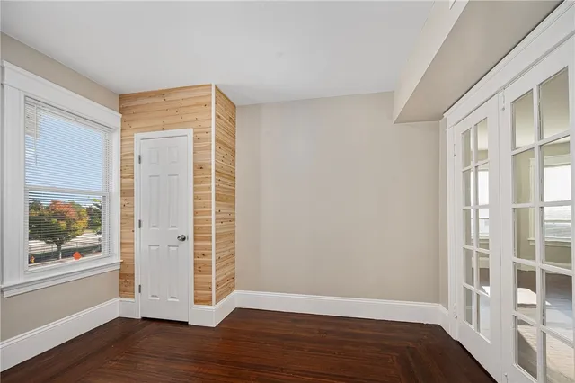 $599,900 | 4 South Carpenter Street, East Providence, RI 02914