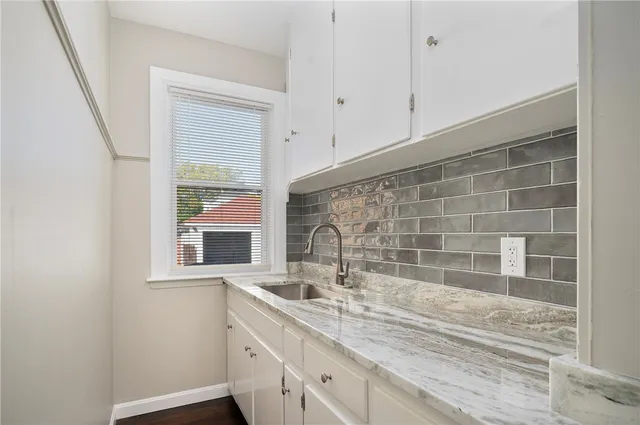 $599,900 | 4 South Carpenter Street, East Providence, RI 02914