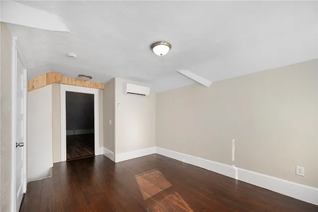 $599,900 | 4 South Carpenter Street, East Providence, RI 02914