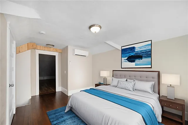 $599,900 | 4 South Carpenter Street, East Providence, RI 02914