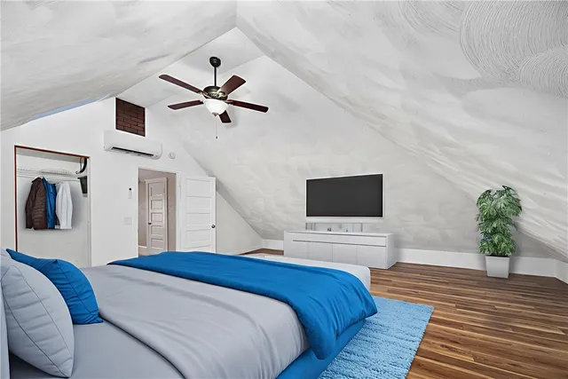 $599,900 | 4 South Carpenter Street, East Providence, RI 02914