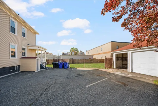 $599,900 | 4 South Carpenter Street, East Providence, RI 02914